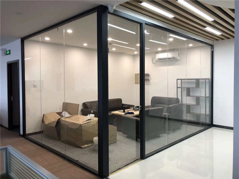 針對(duì)小型成都辦公隔斷的安裝是如何劃分選區(qū)呢？